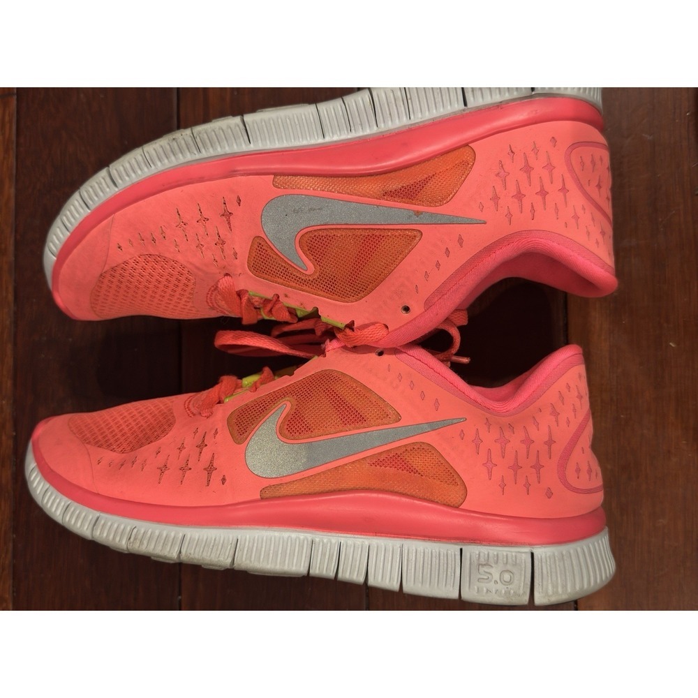 NIKE Women's FREE RUN +3...   510643-600 US Size 6.5 CORAL PINK - Picture 3 of 9